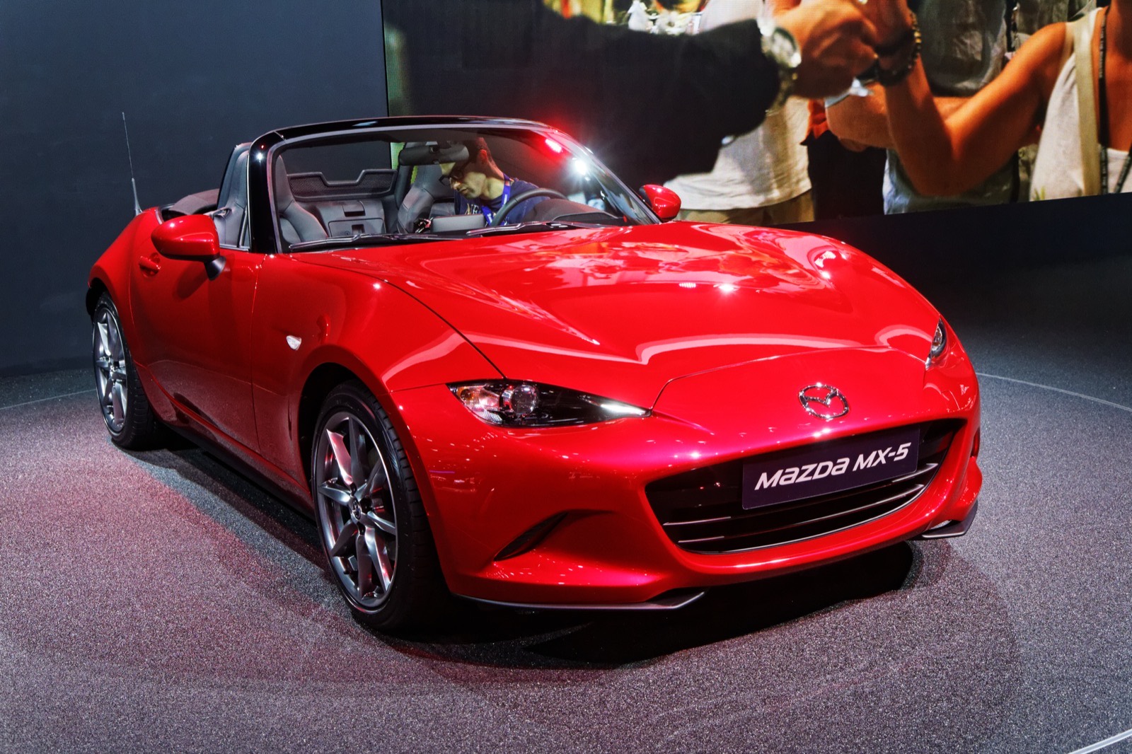 Illustration Mazda MX-5 NE: die letzte Benzinversion vor dem Elektroantrieb?